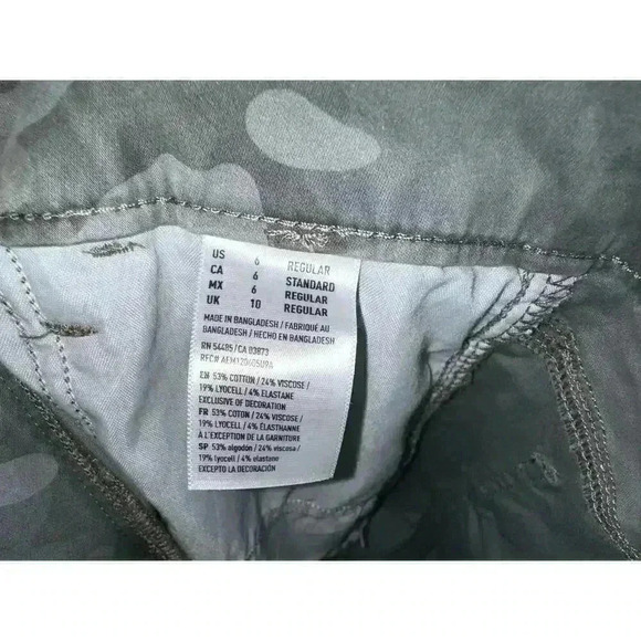 American Eagle Moto Style Jeans - Picture 9 of 9